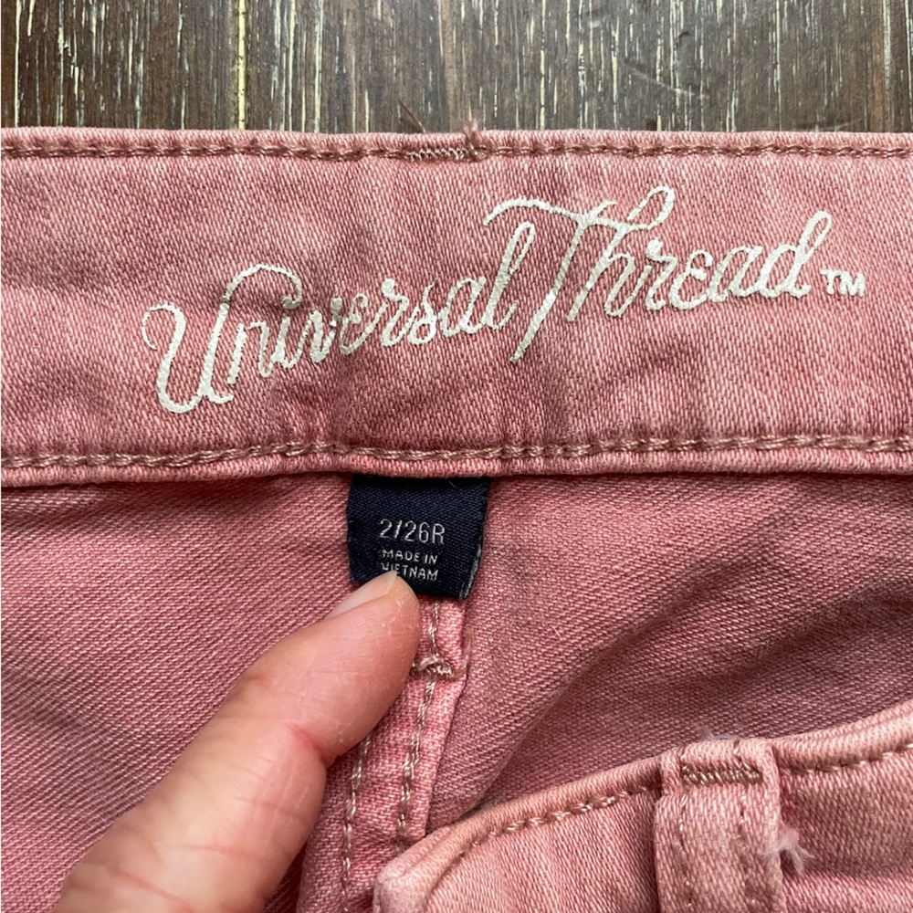 Universal Thread jeans - Picture 3 of 3
